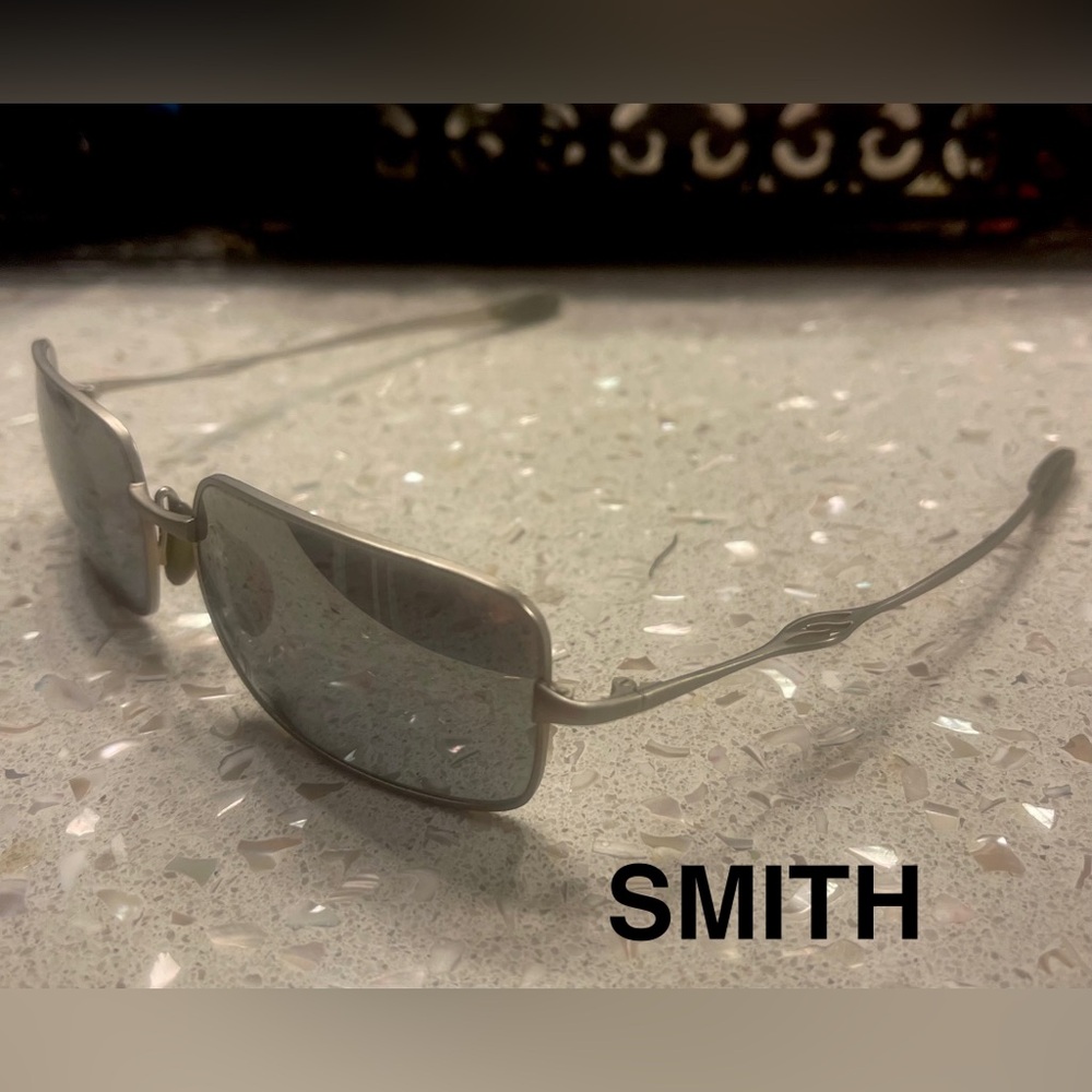 Smith Saint Sunglasses - Picture 2 of 5